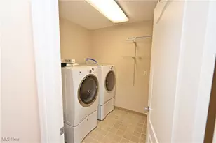 170 Sandy Ct, New Middletown, OH 44442 - Photo 15