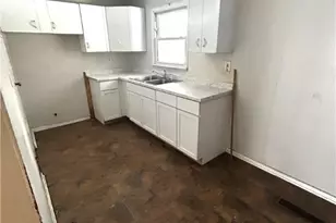 2217 Belvoir Blvd, Loveland, OH 44121 - Photo 9