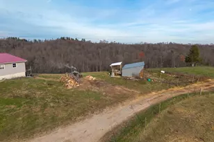 360 E Henniger Rd, Lowell, OH 45744 - Photo 9