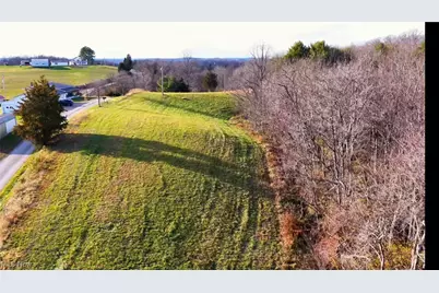 360 E Henniger Road, Lowell, OH 45744 - Photo 13