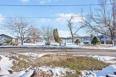 584 Apple Drive, Coventry, OH 44319 - Photo 5