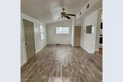 6245 S Pricetown Road #D, Berlin Center, OH 44401 - Photo 3