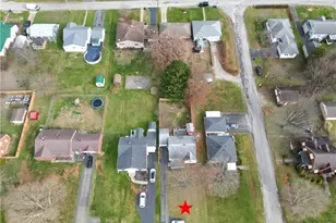 2024 Lisbon St, East Liverpool, OH 43920 - Photo 7