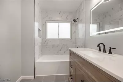 3834 Cambridge Avenue, Lorain, OH 44053 - Photo 21