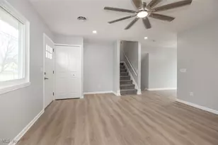 3834 Cambridge Ave, Lorain, OH 44053 - Photo 3