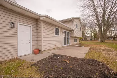 3834 Cambridge Avenue, Lorain, OH 44053 - Photo 31