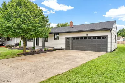 338 Blossom Avenue, Campbell, OH 44405 - Photo 23