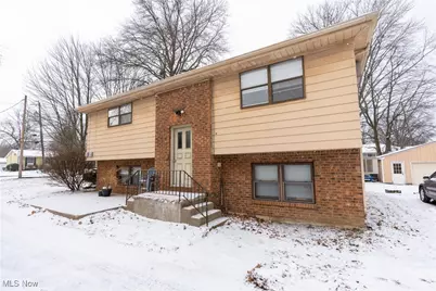 3908/3910 Frederick Street, Youngstown, OH 44515 - Photo 1