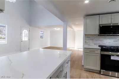 33621 Henwell Road, Columbia Station, OH 44028 - Photo 9