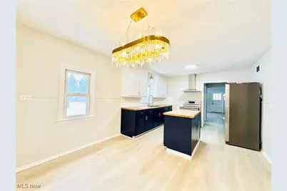 8720 Olde 8 Road, Northfield, OH 44067 - Photo 7