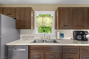 128 Alta St, Weirton, WV 26062 - Photo 11