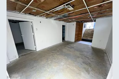 3895 Adamsville Road, Zanesville, OH 43701 - Photo 27