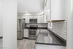 69631 Provident Rd, St Clairsville, OH 43950 - Photo 11