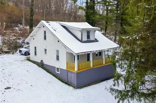 69631 Provident Rd, St Clairsville, OH 43950 - Photo 3