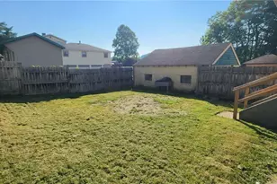 840 Hanover St, Martins Ferry, OH 43935 - Photo 5