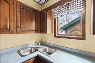 840 Hanover St, Martins Ferry, OH 43935 - Photo 17