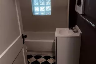 2189 15th St SW, Akron, OH 44314 - Photo 13