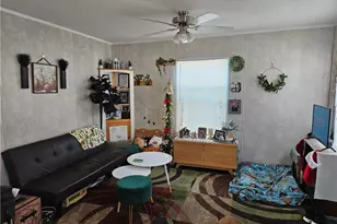 81 Hyland Dr, Akron, OH 44312 - Photo 5