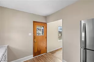 411 W 45th St, Shadyside, OH 43947 - Photo 11