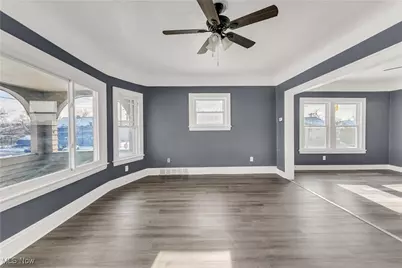 430 E 149th Street #2/UP, Loveland, OH 44110 - Photo 5