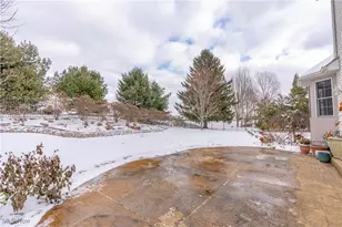 6720 Bridgestone Cir NE, Canton, OH 44721 - Photo 7