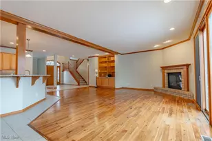 6720 Bridgestone Cir NE, Canton, OH 44721 - Photo 15