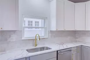 270 Hollywood Blvd, Steubenville, OH 43952 - Photo 9