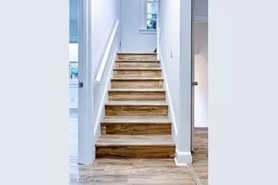 270 Hollywood Boulevard, Steubenville, OH 43952 - Photo 11