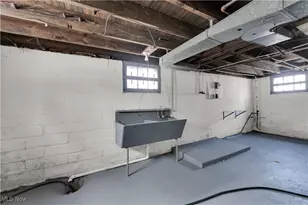 788 E 156th St, Loveland, OH 44110 - Photo 27