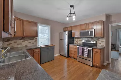 1307 Shields Road, Youngstown, OH 44511 - Photo 5