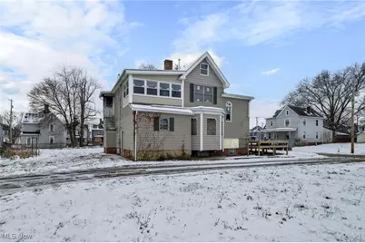 814 Plymouth Court NW, Canton, OH 44703 - Photo 9