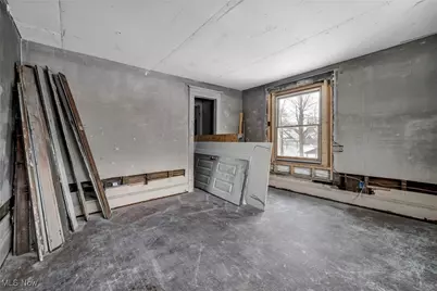 814 Plymouth Court NW, Canton, OH 44703 - Photo 25