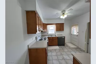 203 Mahan Road, Weirton, WV 26062 - Photo 9