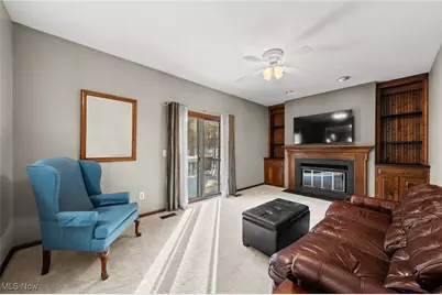 9201 Old Meadow Drive, Chagrin Falls, OH 44023 - Photo 9