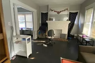 639 E 124th St, Loveland, OH 44108 - Photo 3