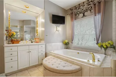 3700 Tamarisk Drive, Akron, OH 44333 - Photo 25