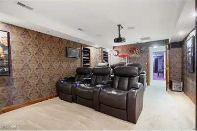 3700 Tamarisk Drive, Akron, OH 44333 - Photo 39