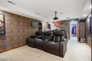 3700 Tamarisk Dr, Akron, OH 44333 - Photo 39