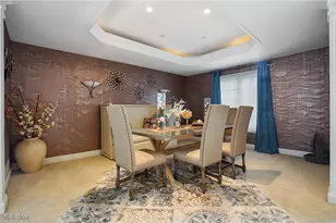 3700 Tamarisk Dr, Akron, OH 44333 - Photo 7