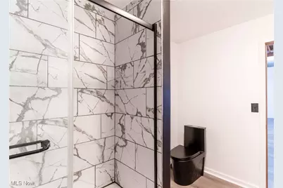 3849 E Lakeside Avenue #202, Loveland, OH 44114 - Photo 7