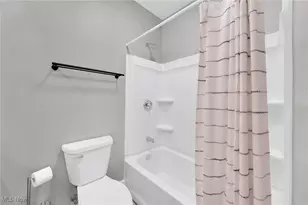 407 Barker St, Wellington, OH 44090 - Photo 17