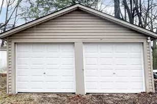 147 Brighton Dr, Akron, OH 44301 - Photo 15