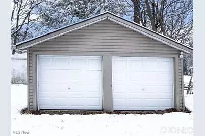 147 Brighton Drive, Akron, OH 44301 - Photo 15