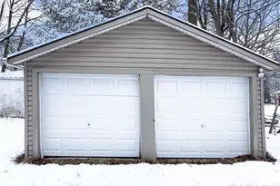 147 Brighton Dr, Akron, OH 44301 - Photo 15