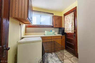 410 Pine Street, Coshocton, OH 43812 - Photo 27