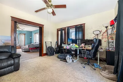 410 Pine Street, Coshocton, OH 43812 - Photo 15