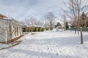 1184 Mayfair Dr, Green Hills, OH 44131 - Photo 43