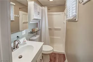 1184 Mayfair Dr, Green Hills, OH 44131 - Photo 29