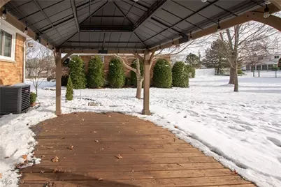 1184 Mayfair Drive, Green Hills, OH 44131 - Photo 41