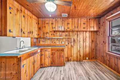 135 Wooster Street NW, Navarre, OH 44662 - Photo 21